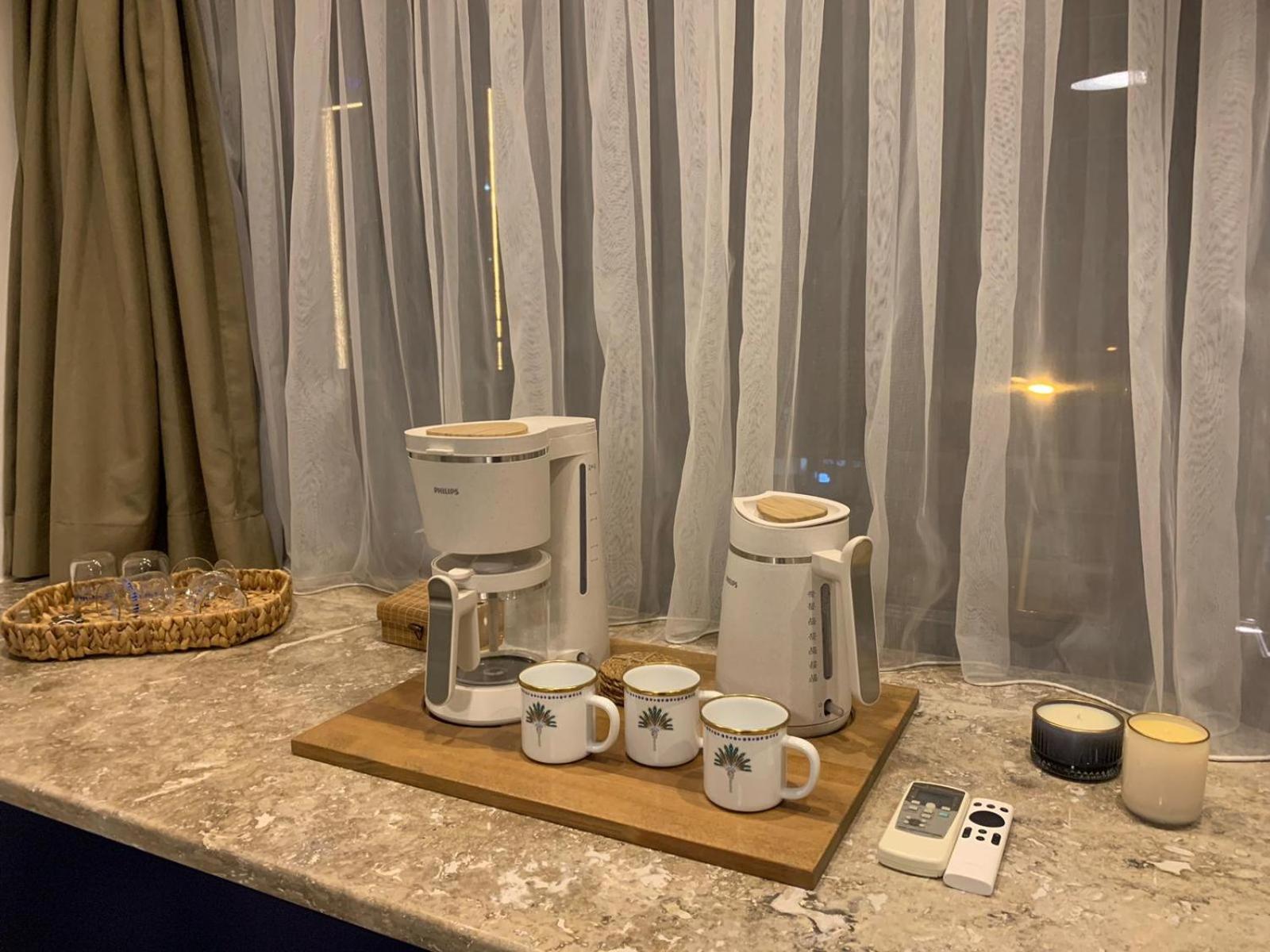 Deluxe At The Seaside In Pasaport Alsancak Apartment