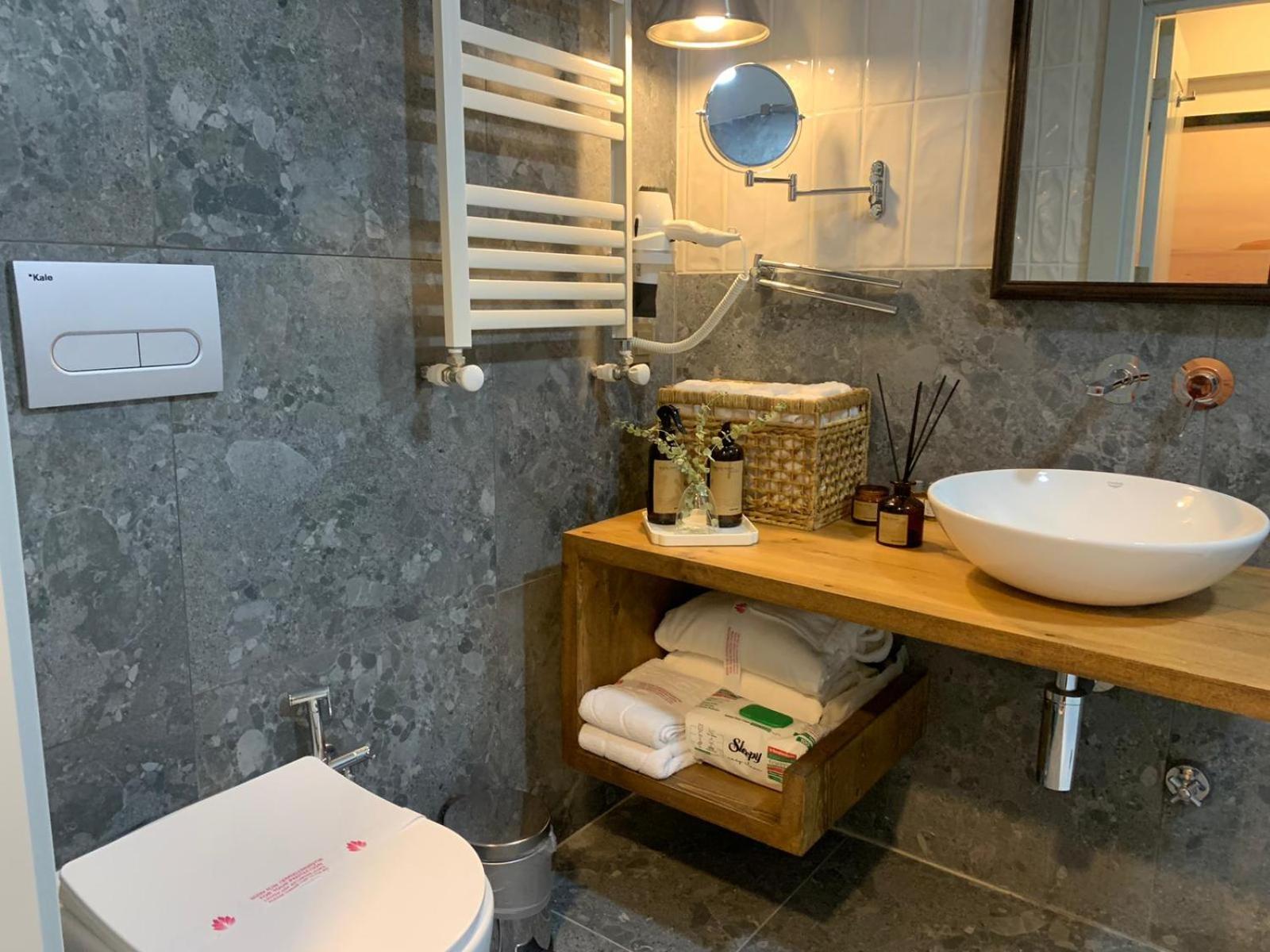 Apartment Deluxe At The Seaside In Pasaport Alsancak Izmir